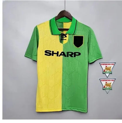 Retro jersey Manchest Soccer Jerseys Long Sleeved Ronaldo Rooney Giggs Nani 2006 - SitterJersey.com