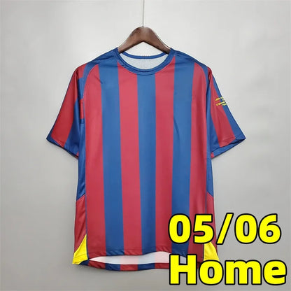 Original Messi Barcelona Jersey Barcelona Vintage Football Jersey 2002 2018 Messi Ronaldinho Rivaldo Iniesta Retro Kit - SitterJersey.com