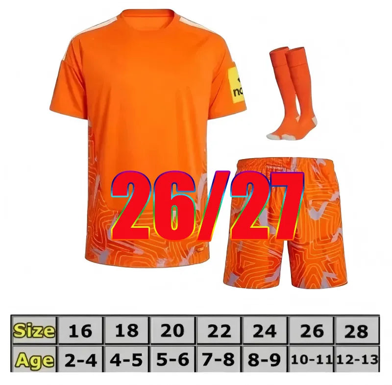 Newcastle 26 27 Football Shirt Black Children's Set Top BARNES BRONO G. Gordon I - SitterJersey.com