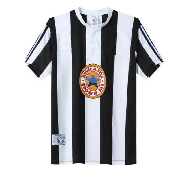 Newcastle 26 27 Football Shirt Black Children's Set Top BARNES BRONO G. Gordon I - SitterJersey.com