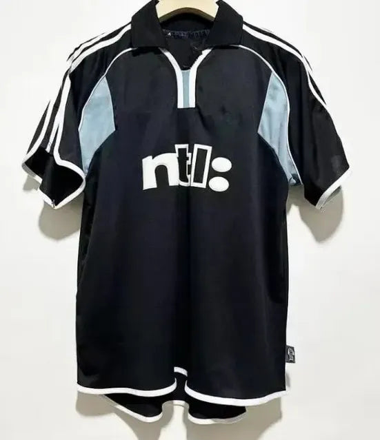 Newcastle 26 27 Football Shirt Black Children's Set Top BARNES BRONO G. Gordon I - SitterJersey.com
