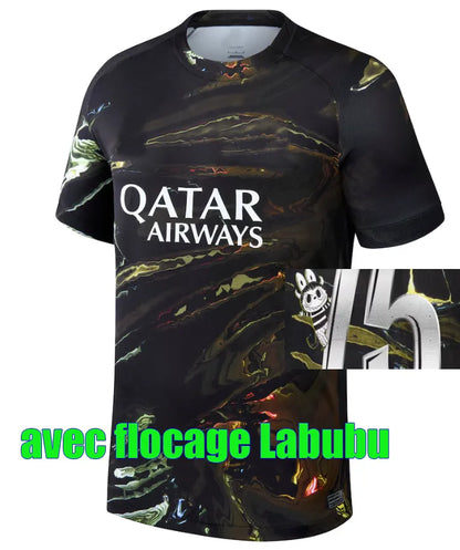 maillot PSGES jerseys 26 27 avec flocage Labubu Kvaratskhelia Night Edition JOAO - SitterJersey.com