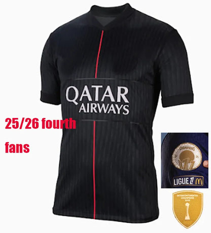 maillot PSGES jerseys 26 27 avec flocage Labubu Kvaratskhelia Night Edition JOAO - SitterJersey.com