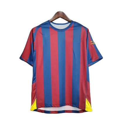 Original Messi Barcelona Jersey Barcelona Vintage Football Jersey 2002 2018 Messi Ronaldinho Rivaldo Iniesta Retro Kit - SitterJersey.com