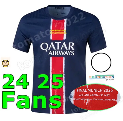 maillot PSGES jerseys 26 27 avec flocage Labubu Kvaratskhelia Night Edition JOAO - SitterJersey.com