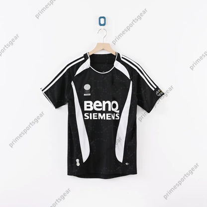 camiseta realmadrid Retro Soccer Jerseys Finals Football Shirt GUTI BENZEMA SEED - SitterJersey.com